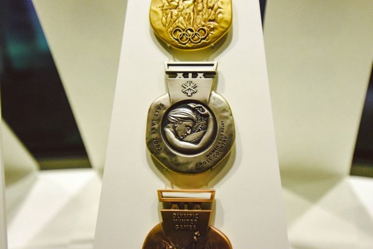Muzej olimpijskoj slavy sportivnaja istorija v eksponatah i medaljah c791a8b.jpg